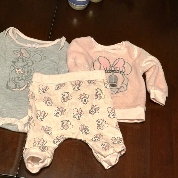 Disney Other - Disney Pink and Gray Minnie Mouse Baby Outfit Set
